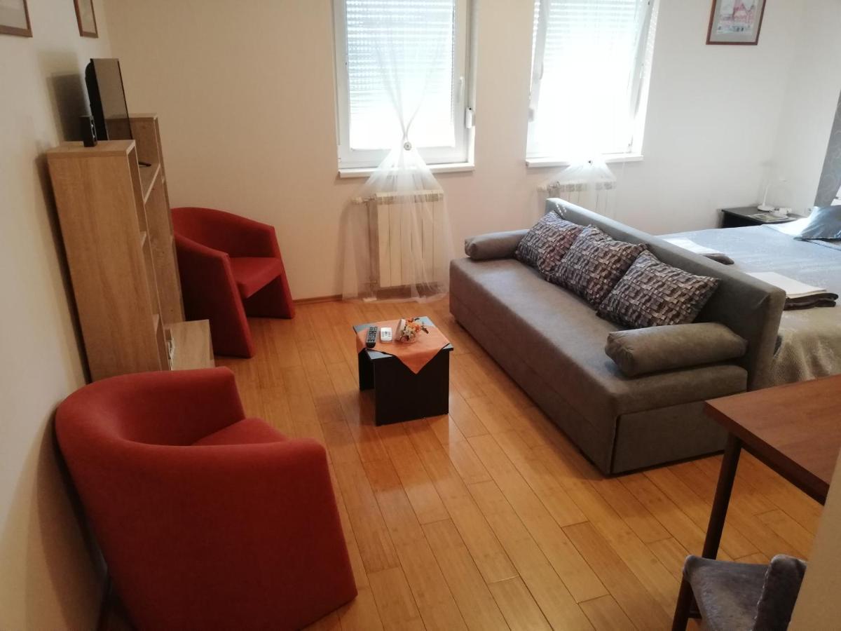Apartman Ivana Apartment Суботица Екстериор снимка